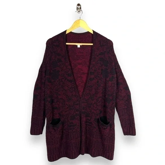 Textured Floral Sweater Cardigan - Picture 3 of 11